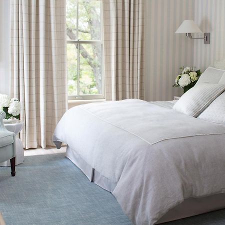 33 Main Hotel Lenox Eksteriør billede